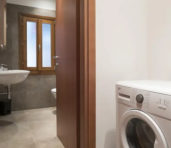 Maison Chanel Velence